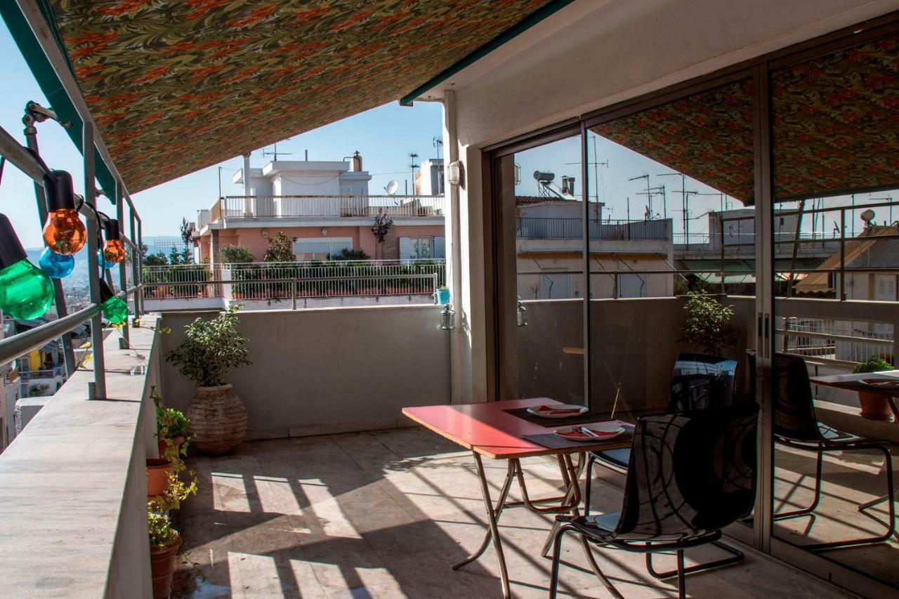 5Th Floor Apartment With Balcony Атина Екстериор снимка